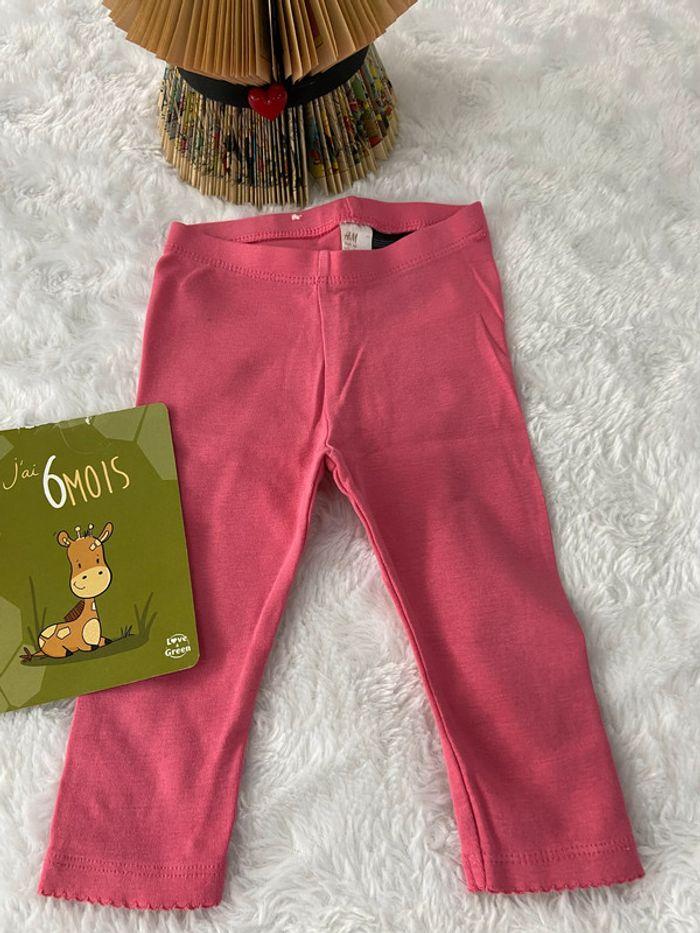 Leggins pantalon rose H&M 4-6 mois tbe - photo numéro 1