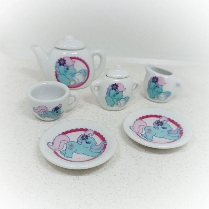 Dînette jouet miniature porcelaine tasse assiette petit poney little Pony wiki cuisine kitchen - photo numéro 1