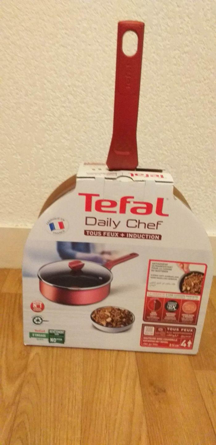 Sauteuse avec couvercle Tefal  Daily Chef - photo numéro 7