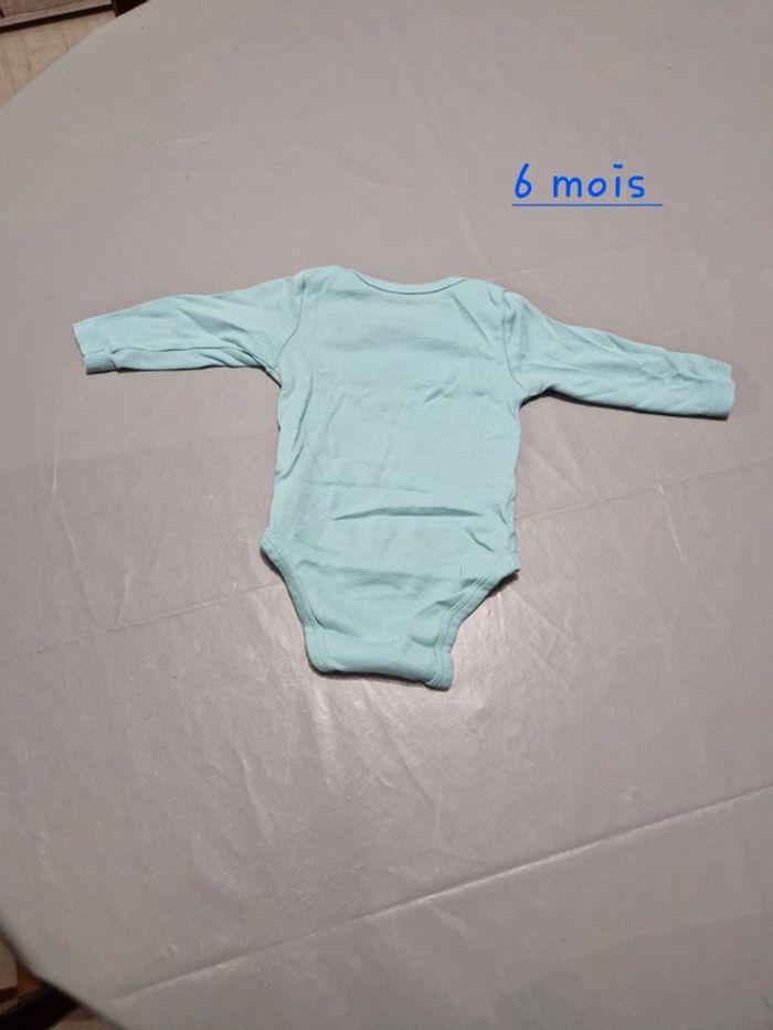 Lot de 10 body 6 mois - photo numéro 11