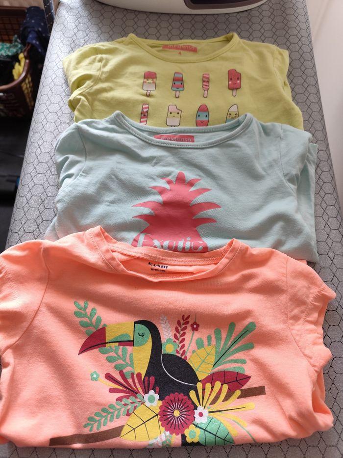 Lot de 3 tee-shirts taille  3 ans - photo numéro 1