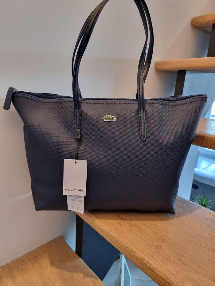 Sac fourre tout lacoste - photo numéro 1