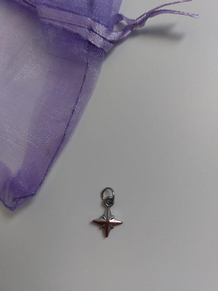 Petit pendentif étoile - photo numéro 2