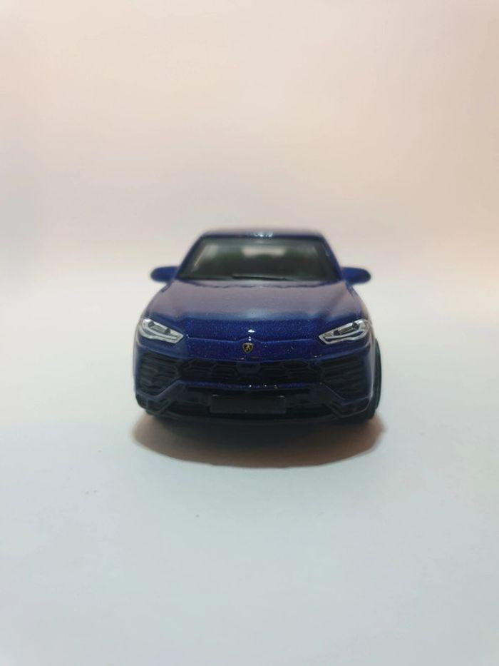 Lamborghini Urus 1/43 Bleu - Burago - photo numéro 4