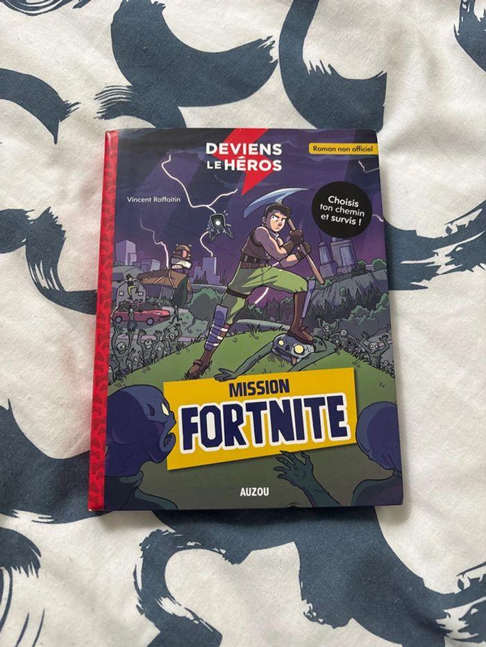 Deviens le héros - Mission fortnite - livre de jeux - photo numéro 1