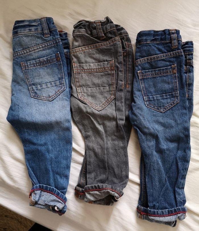 Lot 3 jeans - photo numéro 1