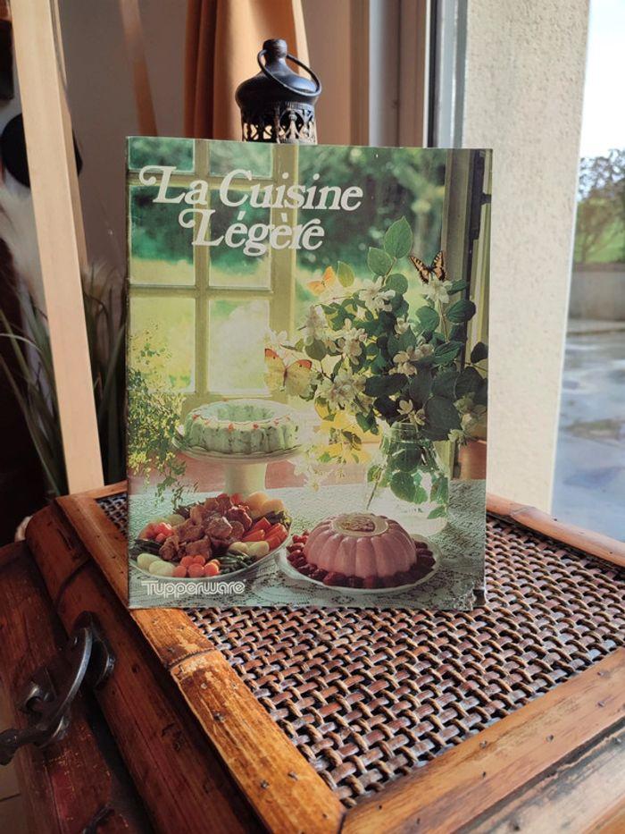 Ancien vintage livre de recettes tupperware la cuisine légère - photo numéro 1