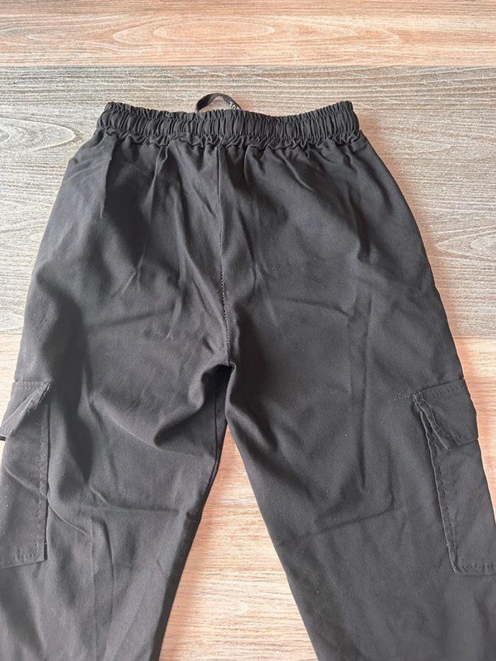 Pantalon cargo noir - photo numéro 9