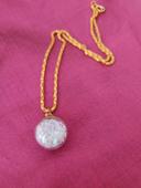 Collier chaîne boule de paillette blanche