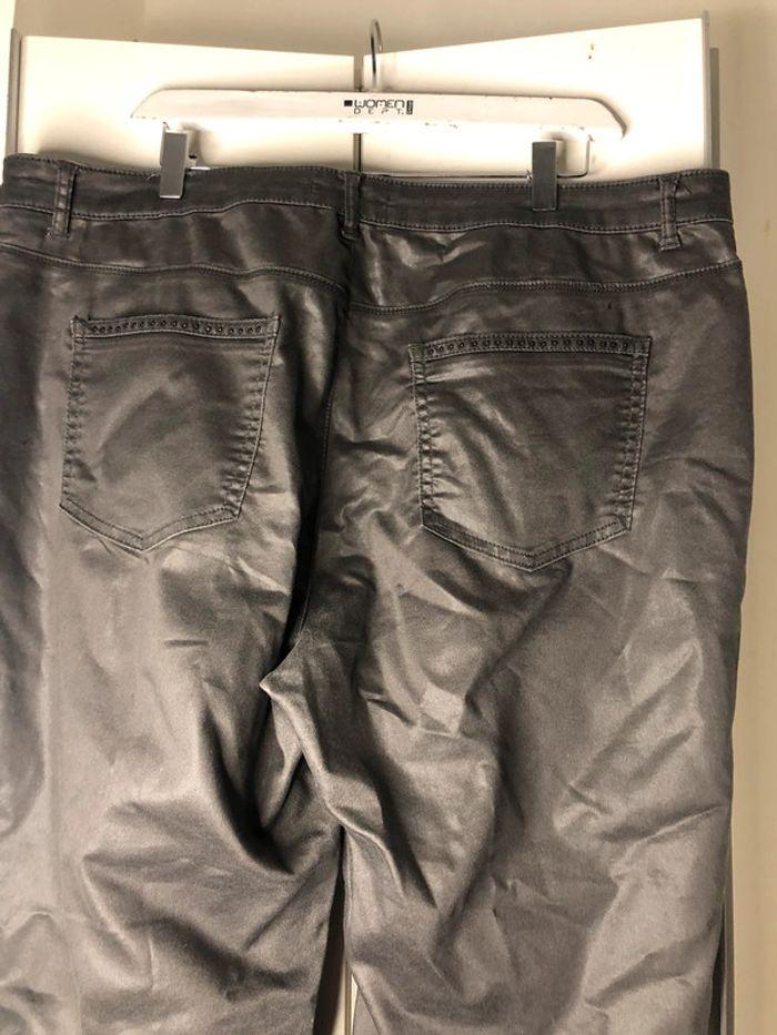 Pantalon grande taille . Taille 52/54 - photo numéro 4