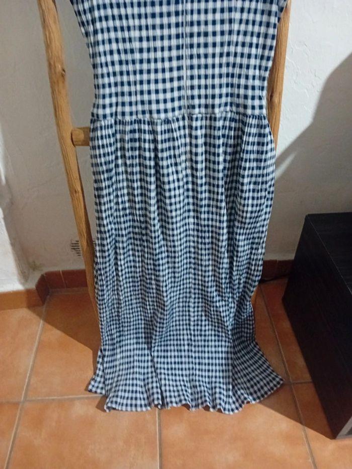 Jolie robe taille 42 - photo numéro 8