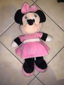 Peluche Minnie en très bon état comme neuve