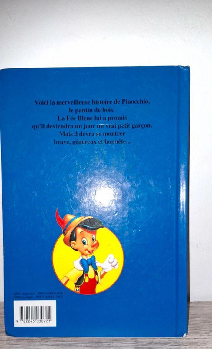 Livre  Disney  pinocchio - photo numéro 2