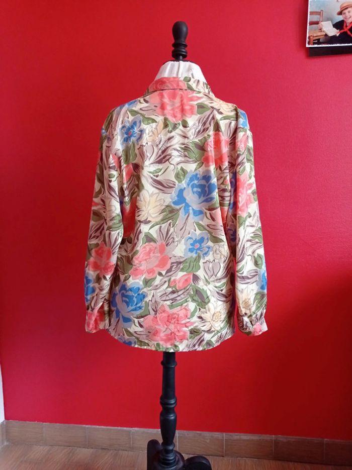 Veste taille 44  à fleurs excellent état - photo numéro 5