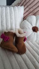 Boots UGG bébé