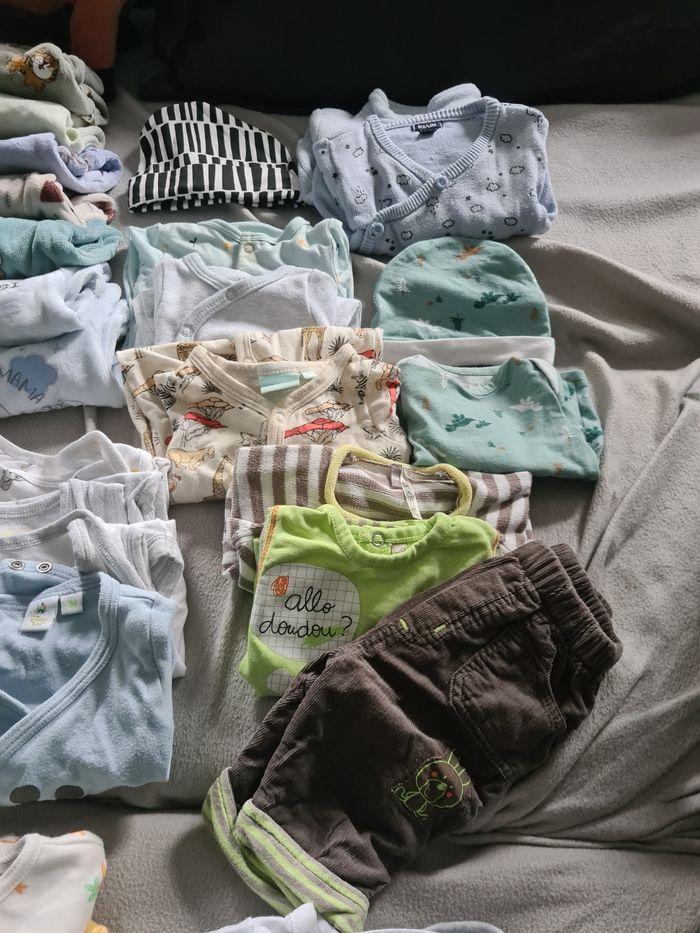 Vêtements bébé 1 mois - photo numéro 4