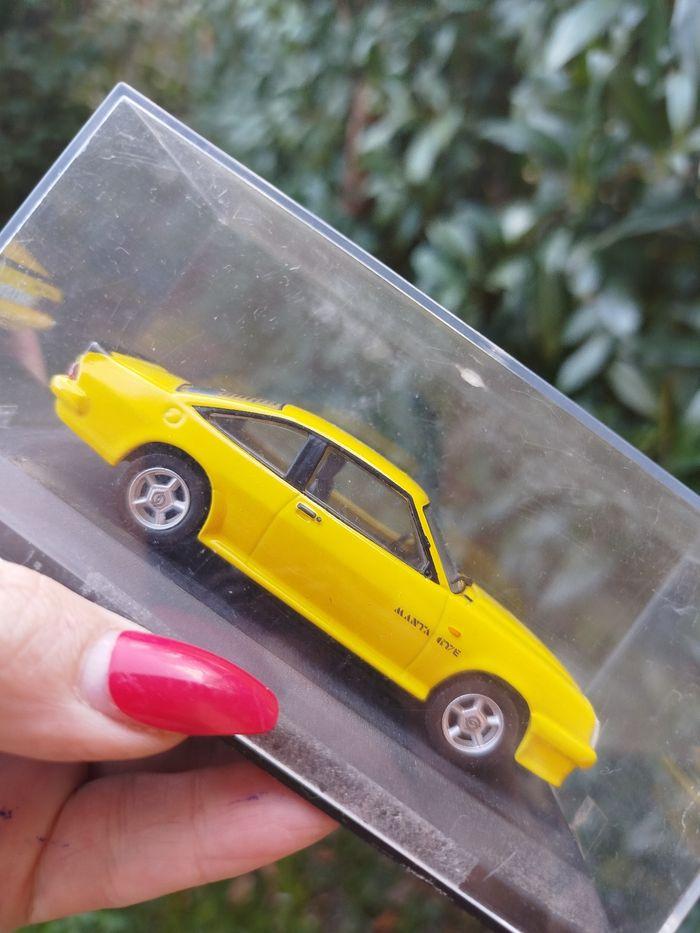 Voici ture Collection OPEL MANTA GT E 1982 - photo numéro 6