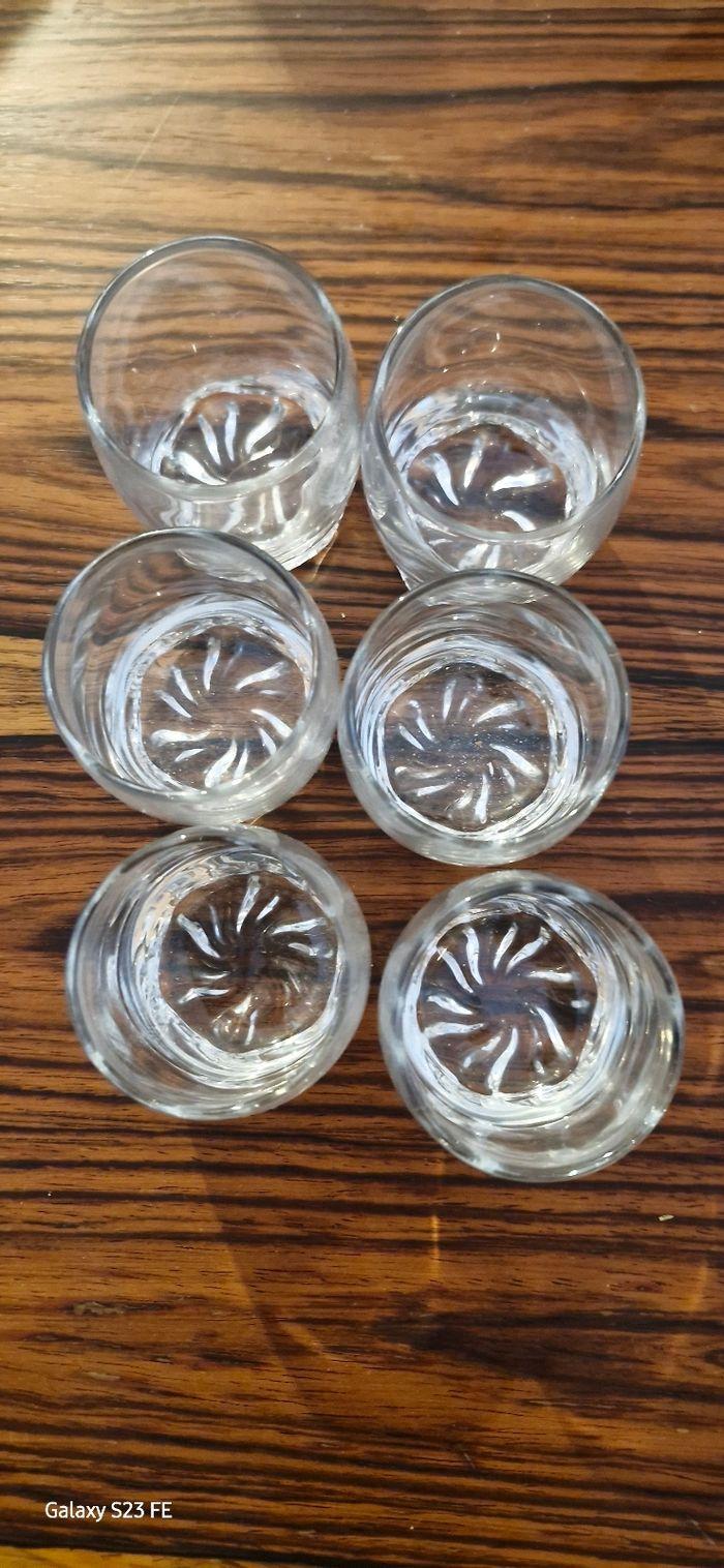 Lot de 6  petits verres - photo numéro 1