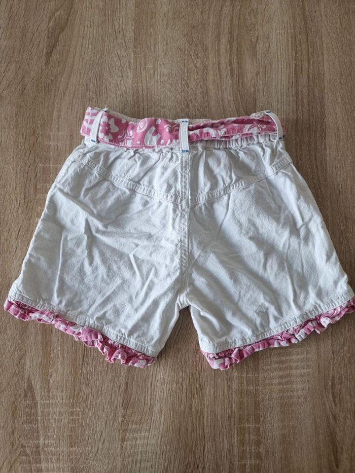 Short blanc et rose en coton taille 4 ans - photo numéro 2