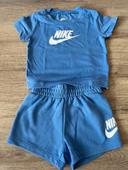 Ensemble Nike