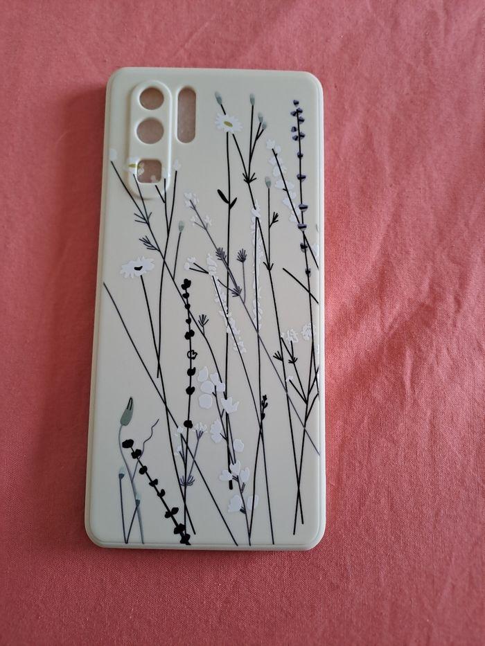 Coque en silicone souple - photo numéro 1