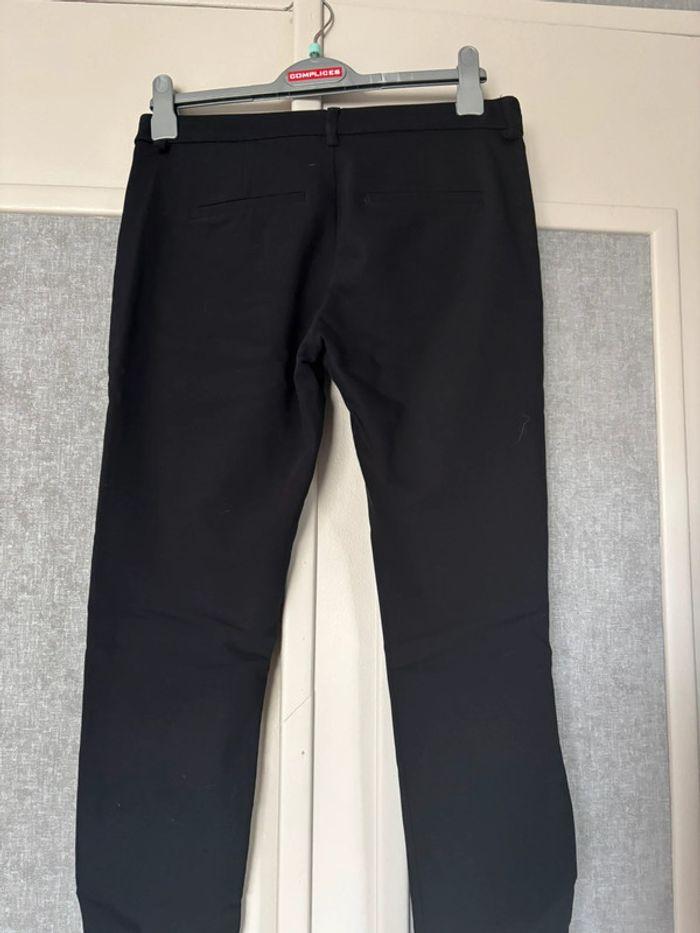 Pantalon Bershka taille 38 - photo numéro 2