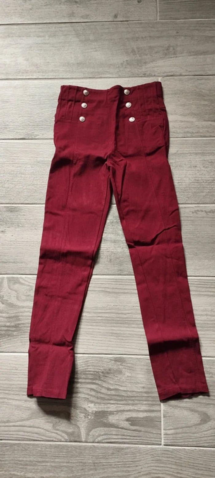 pantalon bordeaux