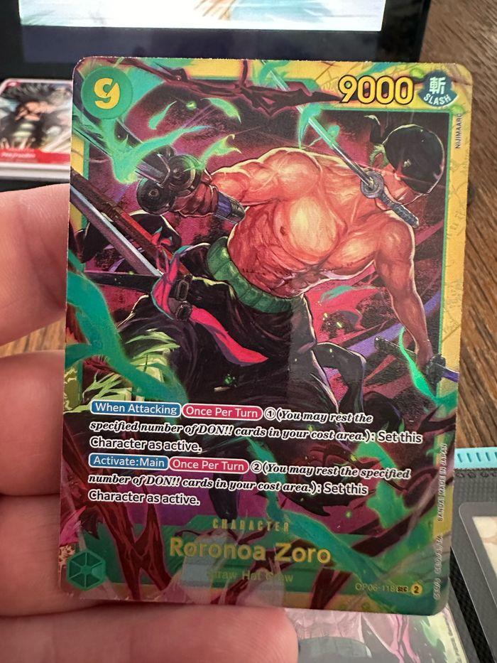 One Piece Card Game English Carte Holo Roronoa Zoro OP06-118 sec v1 - photo numéro 1