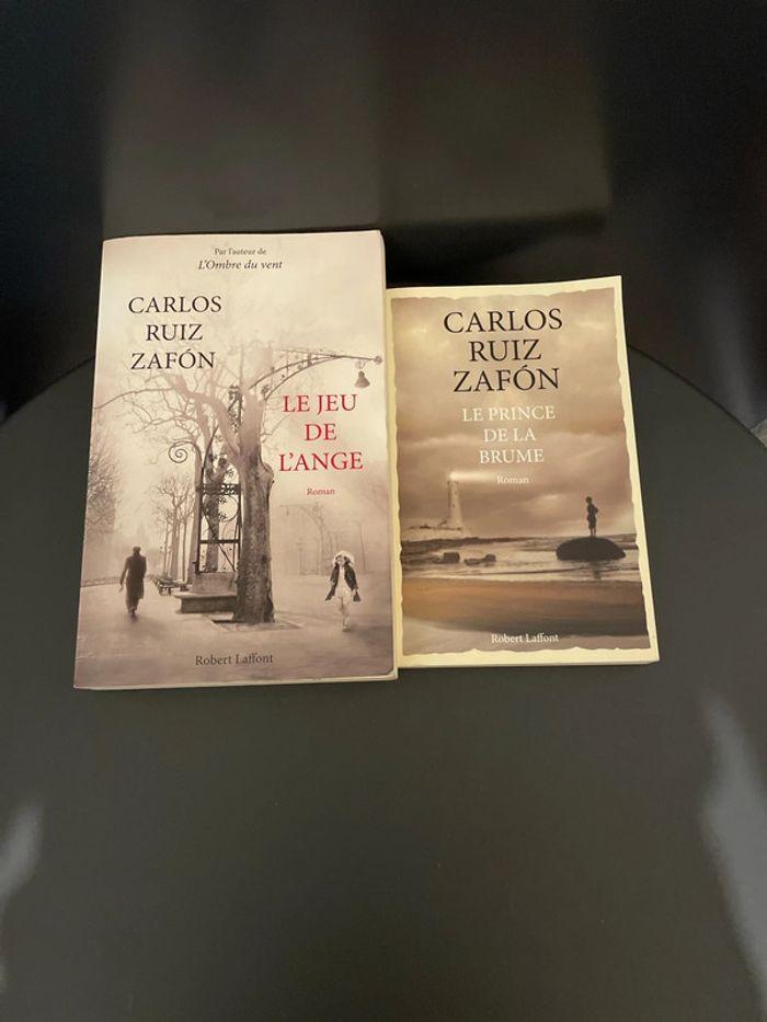 Lot de 2 livres littérature contemporaine Carlos Ruiz Zafon - photo numéro 1