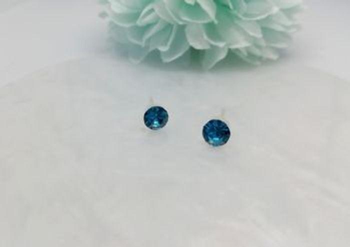 Boucles d'oreilles strass bleu en zirconium - photo numéro 2