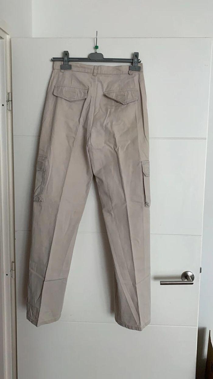 Pantalon beige - photo numéro 2