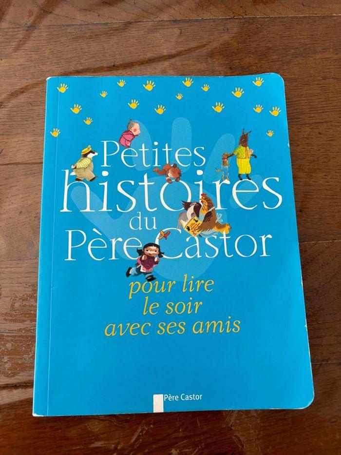 Livre petites histoires du Père Castor - photo numéro 1