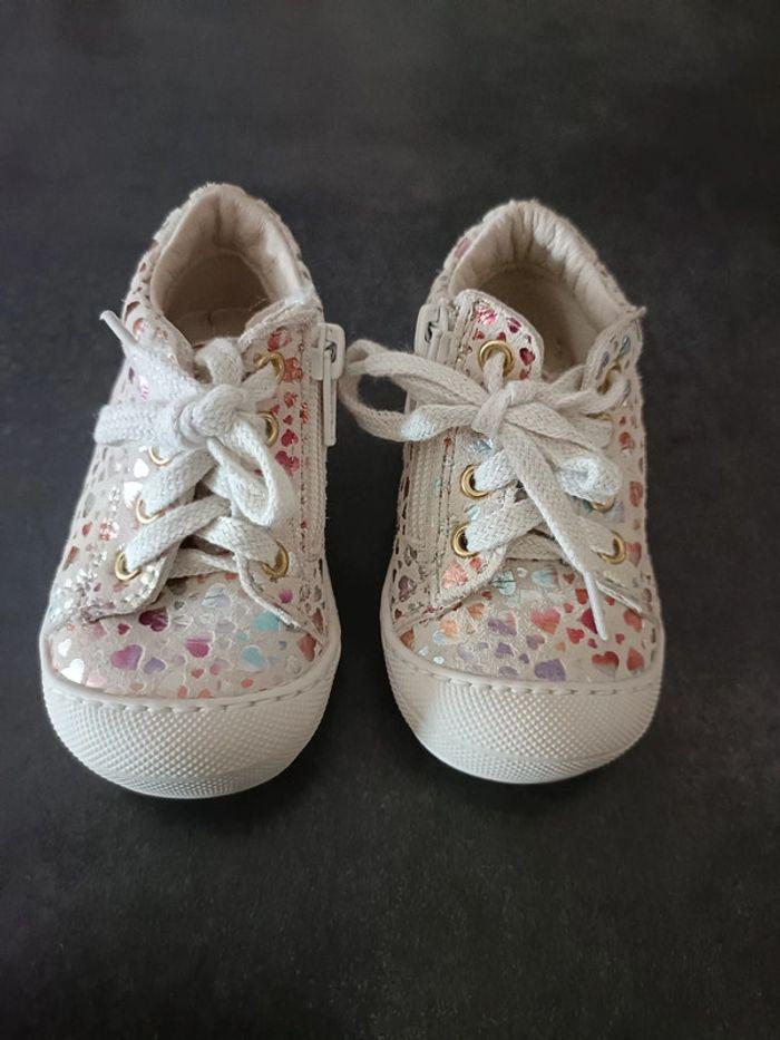 chaussures bébé à coeur - photo numéro 2