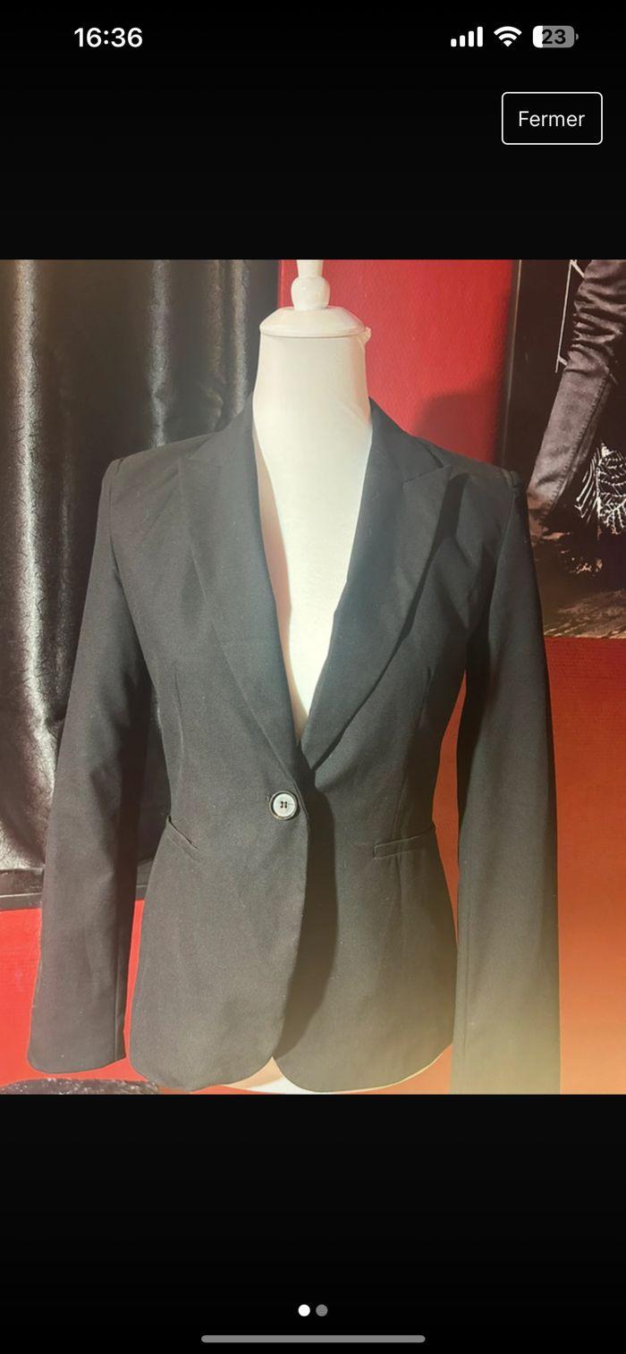 Veste tailleur - photo numéro 1