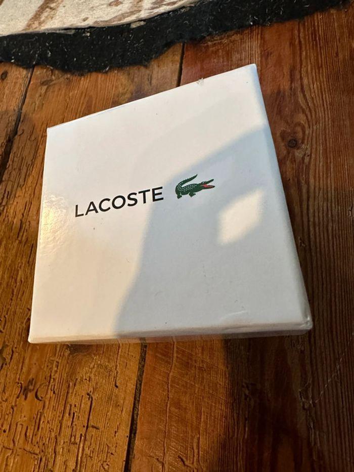 NEUF Montre Lacoste rose crocodile femme fille bracelet caoutchouc noir dessin coffret cadeau - photo numéro 6