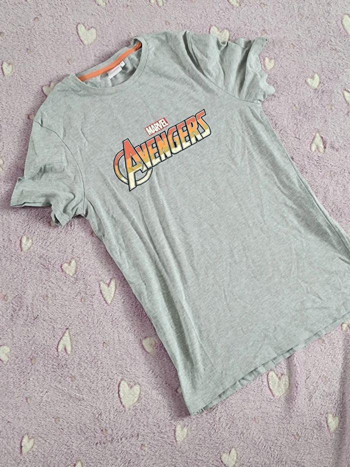 T-shirt Marvel Avengers - photo numéro 1