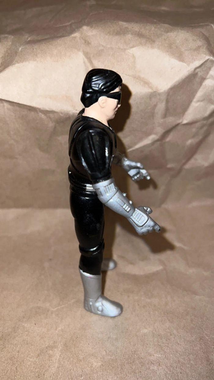 Figurine vintage articulée « Flash le punisher »  12 cm - photo numéro 4