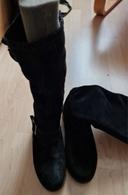 Bottes noires pointures 37