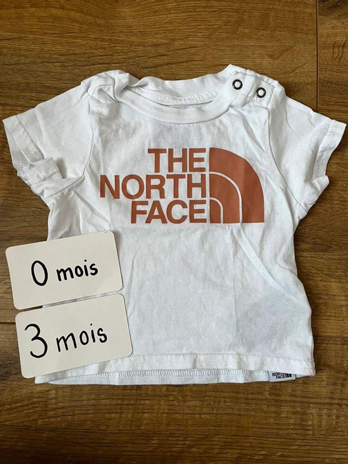 T-shirt The North Face - photo numéro 1