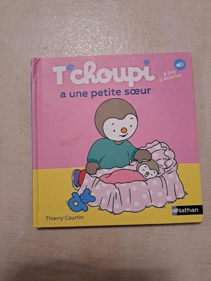 T'choupi à une petite sœur - photo numéro 1