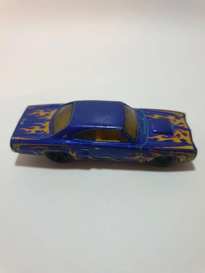 Hot Wheels 2013 HW Showroom Bleu '69 Dodge Coronet Superbee 212 - photo numéro 6