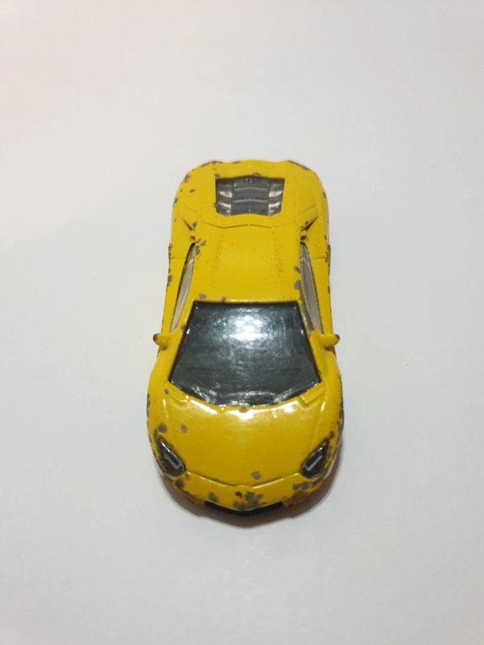 Majorette 219E Lamborghini Aventador - 1/64 Jaune Made in Thaïlande - photo numéro 3