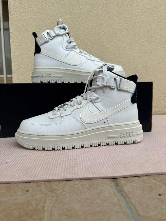 Nike AF1 HI Ut 2.0 taille 43 - photo numéro 1