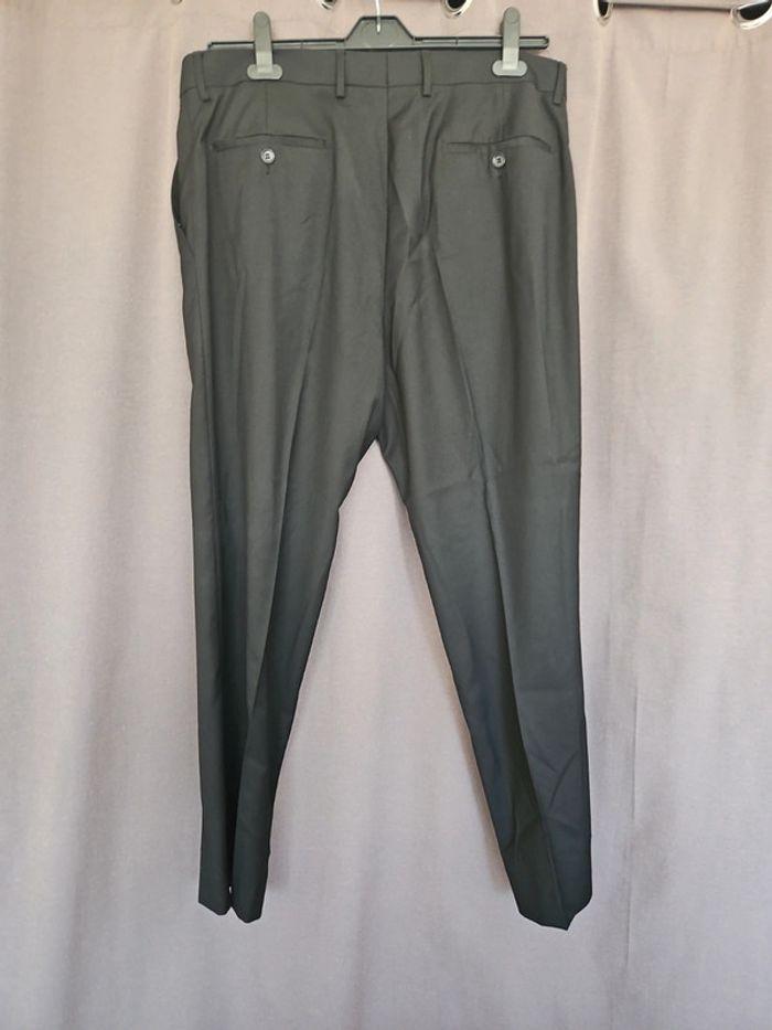 Pantalon de costume très bon état général taille 56 - photo numéro 3