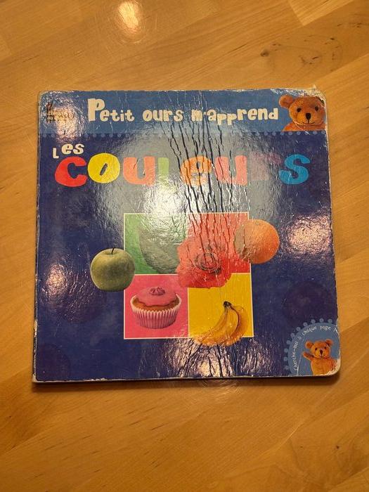 Livre enfant - Petit ours m'apprend les Couleurs - photo numéro 1