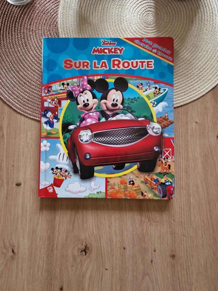 Cherche et trouve Mickey - photo numéro 1