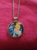 Collier cendrillon pas de vinted go