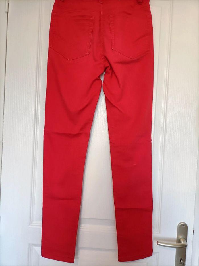 Pantalon rouge XS kiabi - photo numéro 2