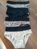 Lot de 4 culottes neuves 2-3 ans