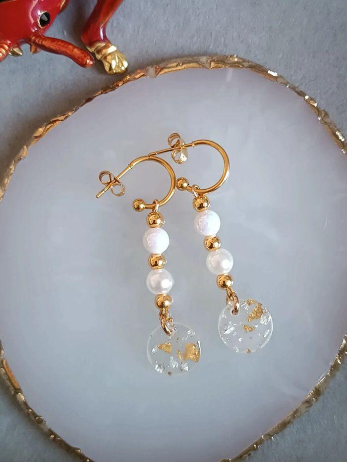 Jolies boucles d'oreilles pendantes - photo numéro 1